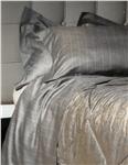 Victor Victoria bed linen