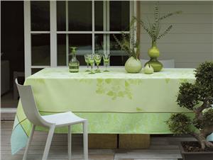 Romance french table linen size 69x149 in Anis green 