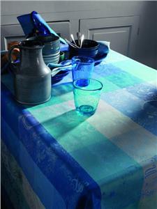 Mille Couleur in Azur coated french table linens