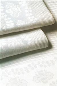 Abeilles (bees) french waffle weave bath towel 