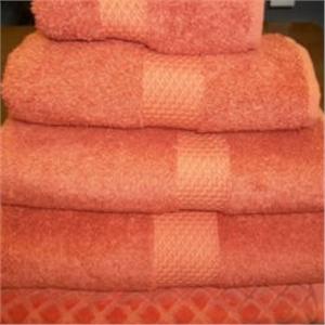 Etoile Bath towels in Paprika on sale