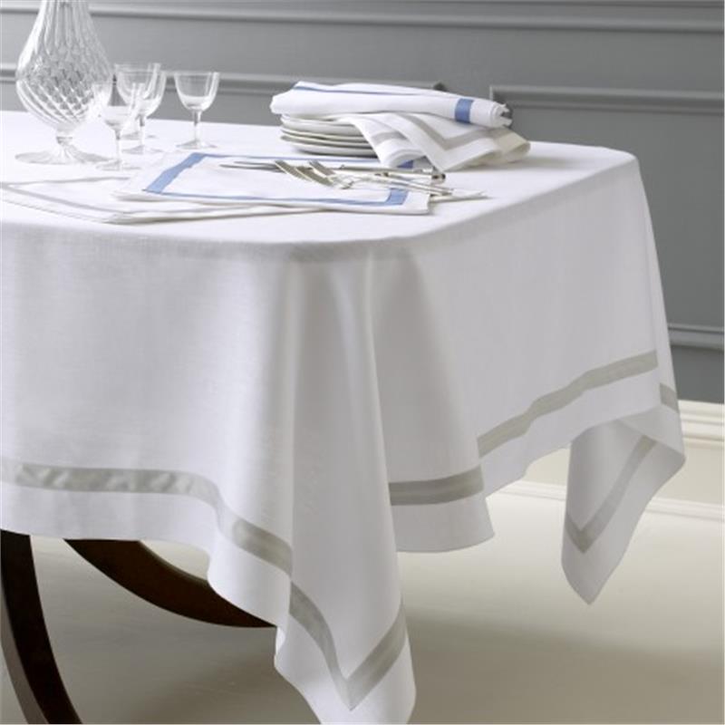 Lowell tablecloth in White Linen with a solid fabric band custom made