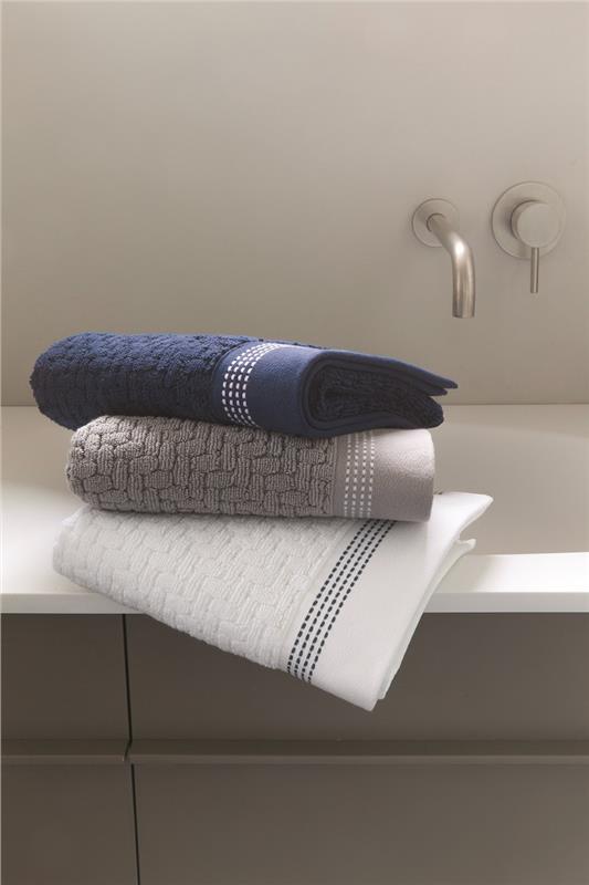 navy bath towels