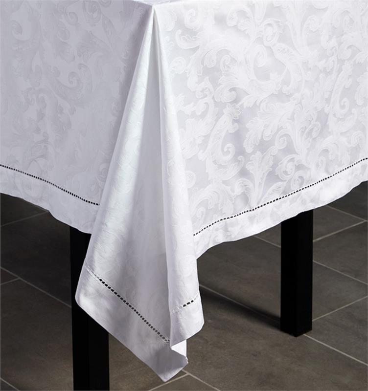 Acanthus Egyptian Cotton Tablecloth in White or in red with