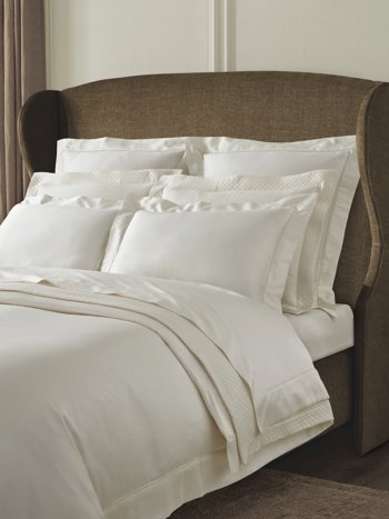Ariel oyster Sateen Cotton Bedding by Sferra