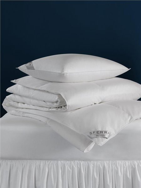 Buxton King duvet medium down by Sferra