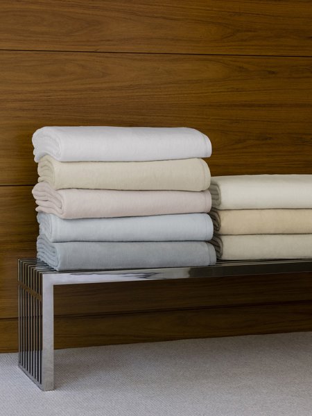 St Moritz cotton blanket in Twin size by Sferra