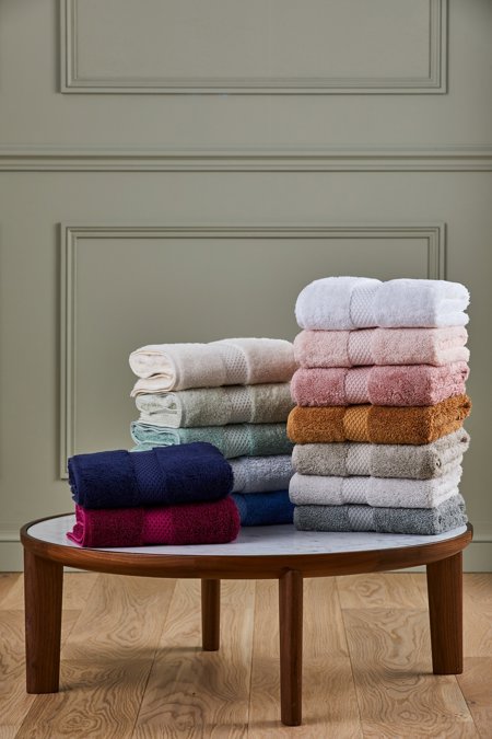 Etoile Bath Towels by Yves Delorme