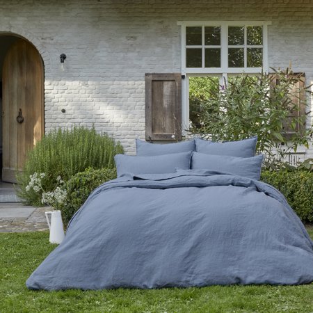 Nouveau French Linen bedding by Alexander Turpault