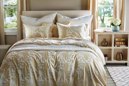 Ombra Duvet cover and Pillow shams by SDH