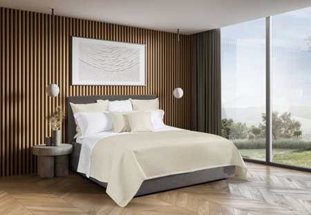 Scacco quilted Coverlet/Shams by Signoria di Firenze