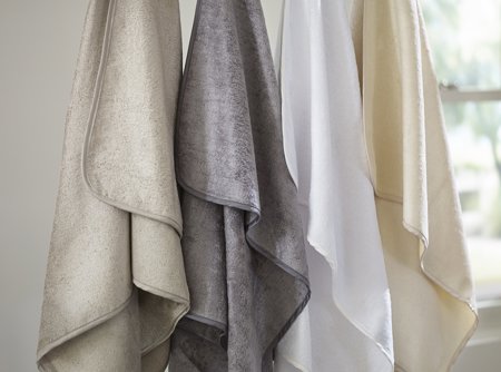 Legna Bath Towels by SDH
