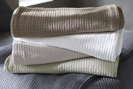 Piani Coverlet by SDH