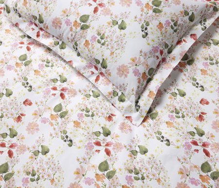 Petali pink Duvet Cover/Shams by Sferra