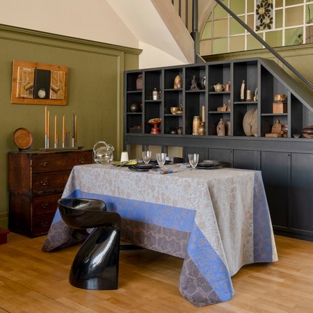 Cottage blue Coated Cotton Tablecloths by Le Jacquard Francais