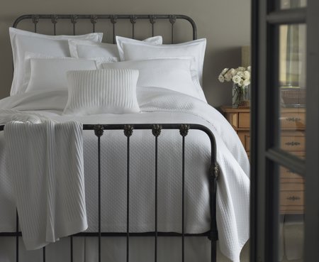 Oxford Bedding by Peacock Alley
